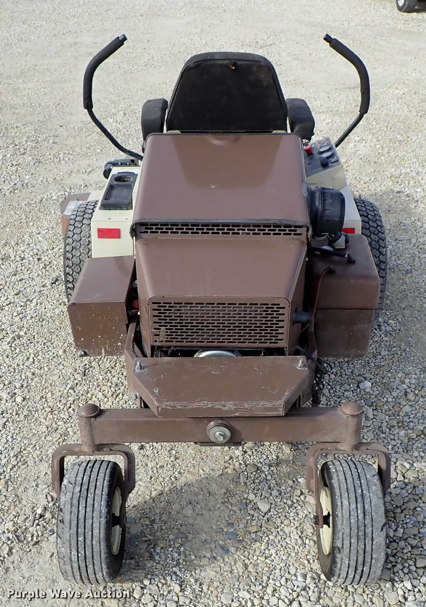 Grasshopper 722D ZTR lawn mower in McPherson, KS | Item DG2889