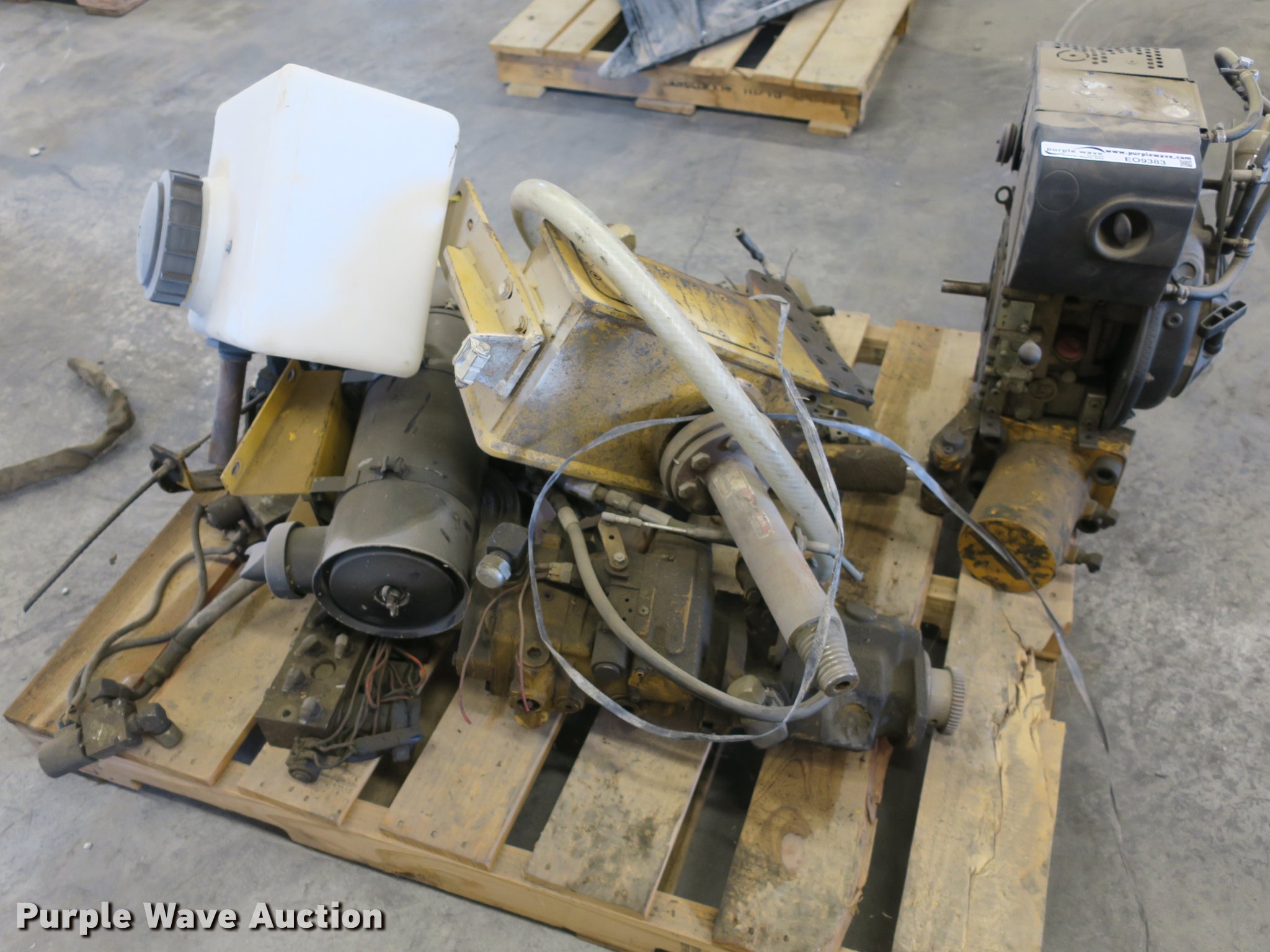 Vermeer D16X20A parts in Brookline, MO Item EO9383 sold Purple Wave