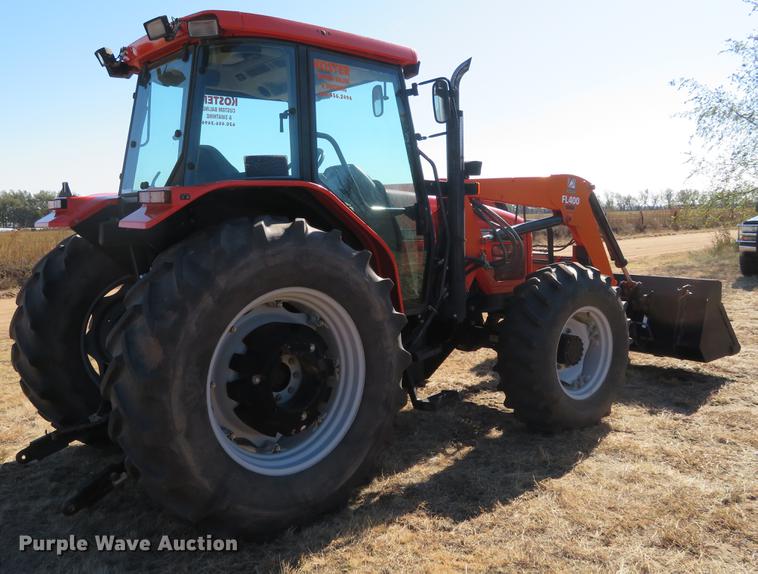 image for item BU9981 2002 AGCO LT85 MFWD tractor