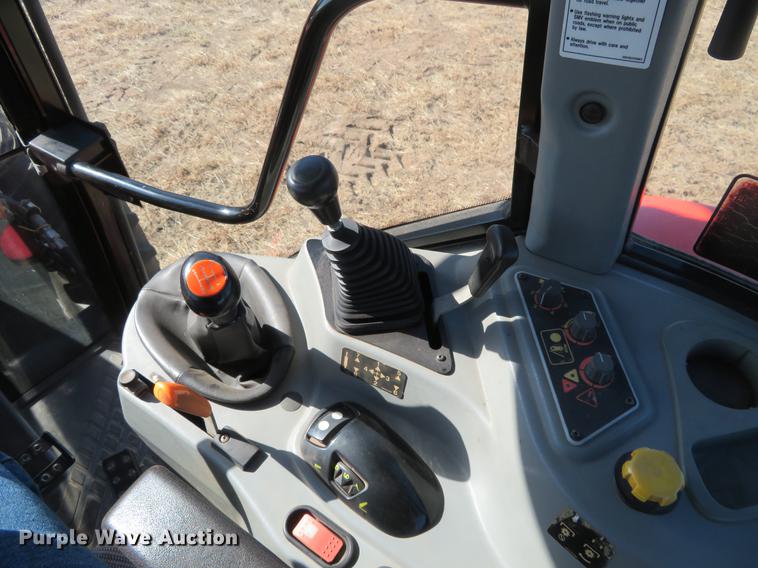 image for item BU9981 2002 AGCO LT85 MFWD tractor