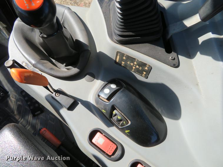 image for item BU9981 2002 AGCO LT85 MFWD tractor