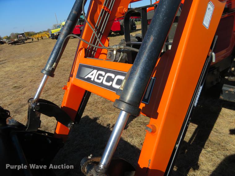 image for item BU9981 2002 AGCO LT85 MFWD tractor