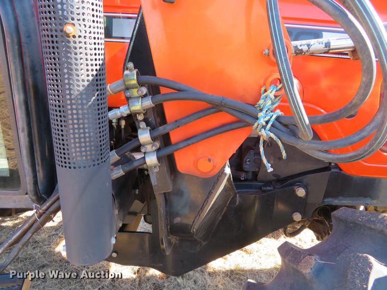 image for item BU9981 2002 AGCO LT85 MFWD tractor