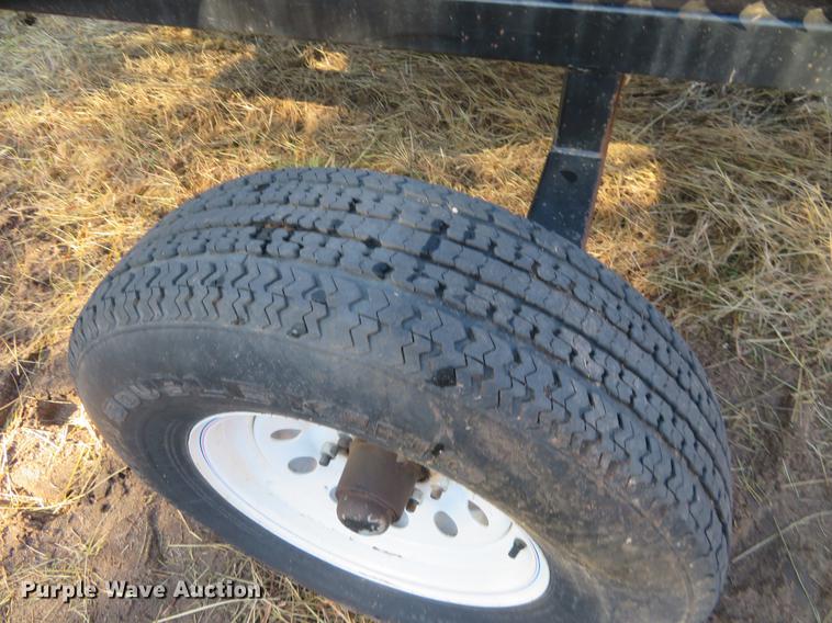 image for item BU9984 2010 AGCO 5200 draper head