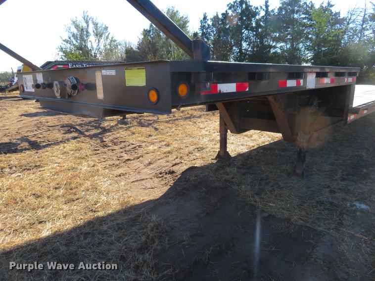 image for item BU9987 2005 Neville Built drop deck equipment trailer