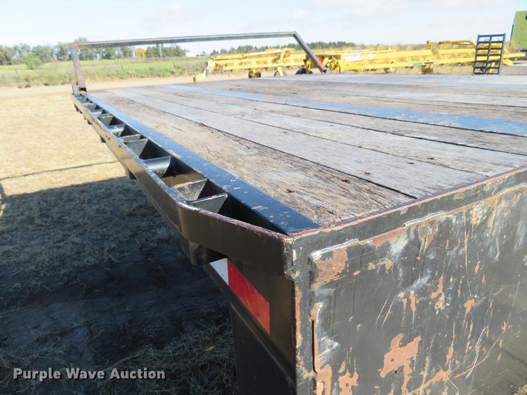 image for item BU9987 2005 Neville Built drop deck equipment trailer