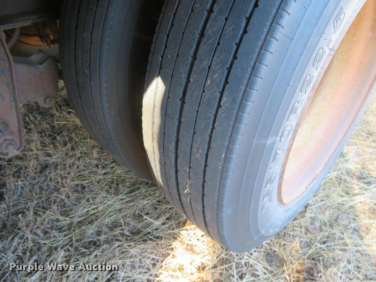 image for item BU9987 2005 Neville Built drop deck equipment trailer