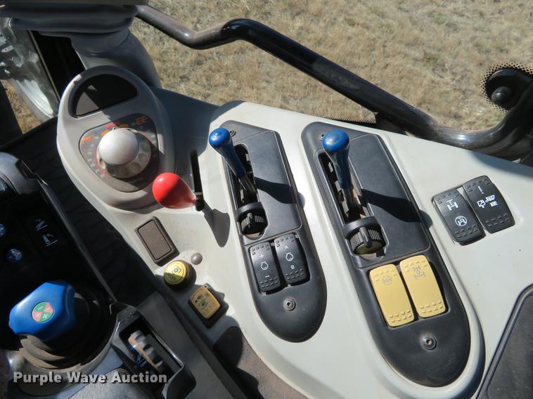 image for item BU9992 2009 Massey-Ferguson 6480 MFWD tractor