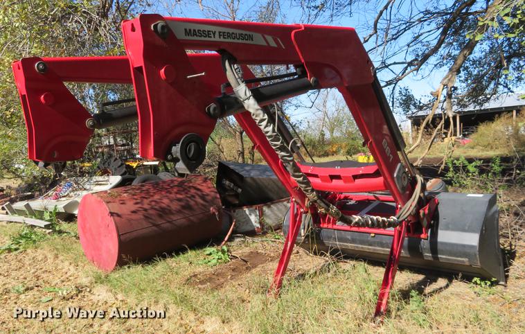 image for item BU9992 2009 Massey-Ferguson 6480 MFWD tractor