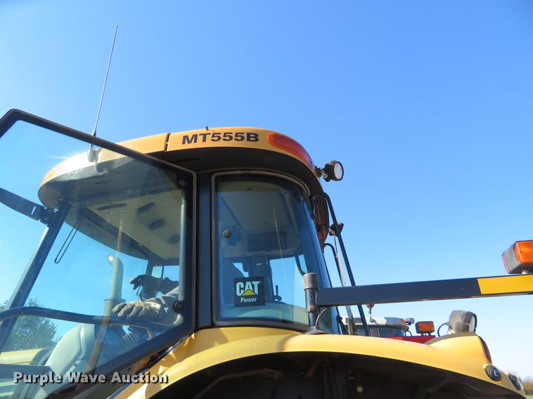 image for item BU9995 2009 Challenger MT555B MFWD tractor