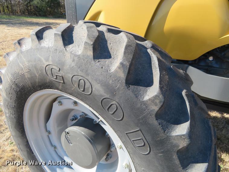 image for item BU9995 2009 Challenger MT555B MFWD tractor