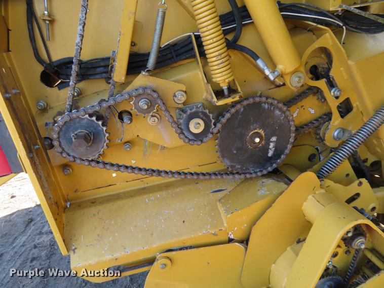 image for item BU9996 2013 Vermeer 605 Super M Cornstalk Special round baler