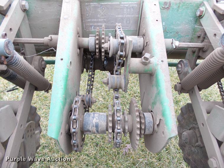 image for item DA3592 John Deere 7000 planter