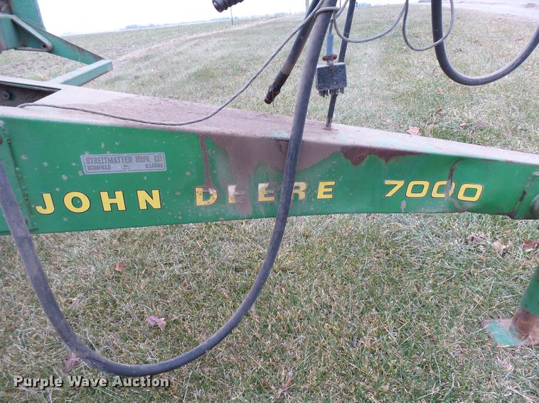 image for item DA3592 John Deere 7000 planter
