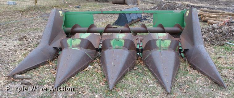 image for item DA3594 John Deere M444 corn head