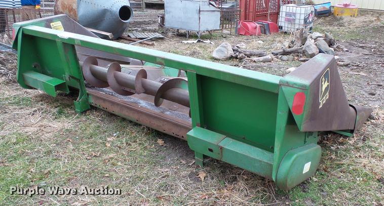 image for item DA3594 John Deere M444 corn head