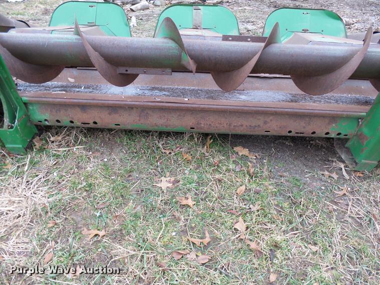 image for item DA3594 John Deere M444 corn head