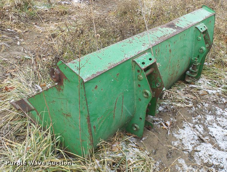 image for item DB2103 1989 John Deere 4555 tractor