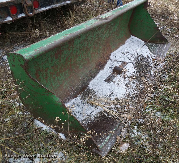 image for item DB2103 1989 John Deere 4555 tractor