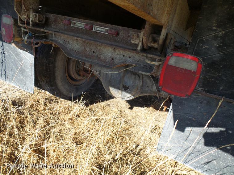 image for item DB2126 1976 Chevrolet C65 grain truck