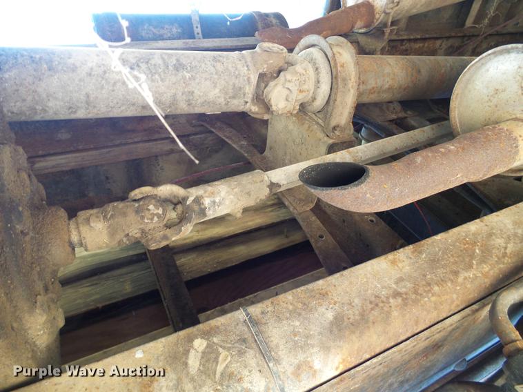 image for item DB2126 1976 Chevrolet C65 grain truck