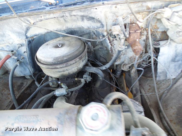 image for item DB2126 1976 Chevrolet C65 grain truck