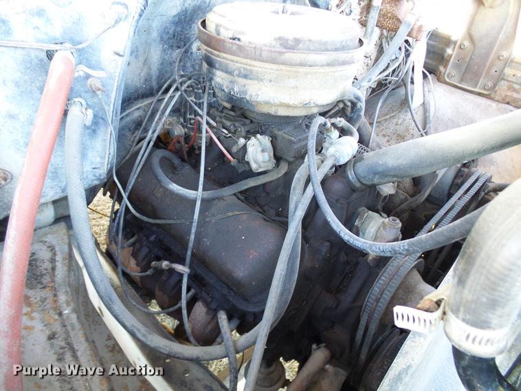 image for item DB2126 1976 Chevrolet C65 grain truck