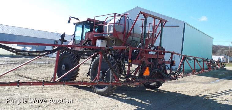 image for item DB2127 2004 Case IH SPX3185 sprayer