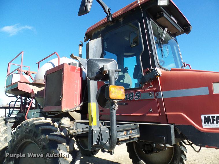 image for item DB2127 2004 Case IH SPX3185 sprayer