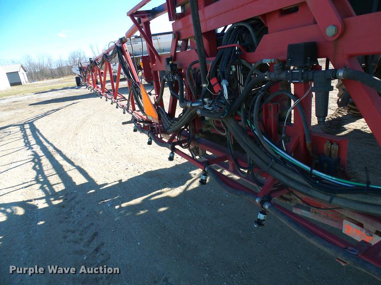 image for item DB2127 2004 Case IH SPX3185 sprayer