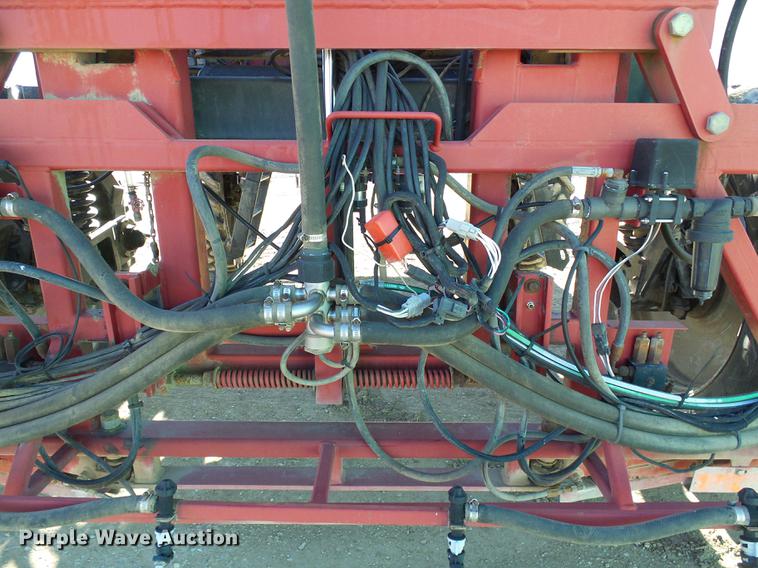 image for item DB2127 2004 Case IH SPX3185 sprayer