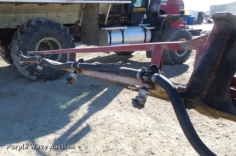 image for item DB2127 2004 Case IH SPX3185 sprayer