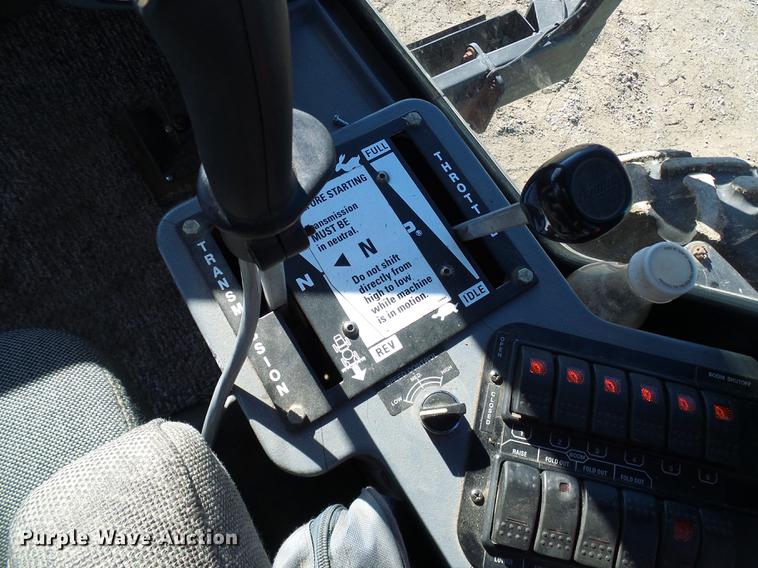 image for item DB2127 2004 Case IH SPX3185 sprayer