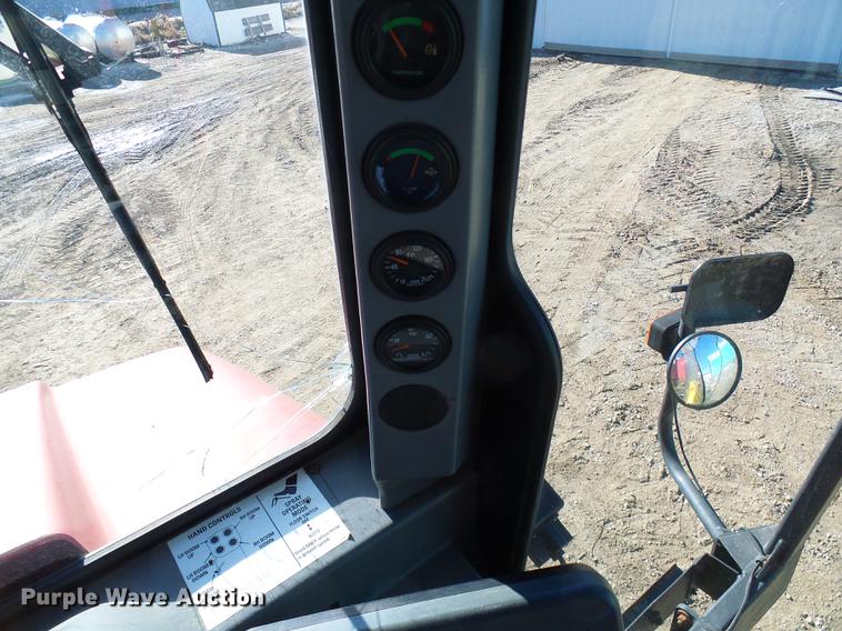 image for item DB2127 2004 Case IH SPX3185 sprayer