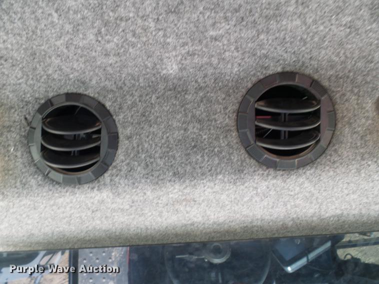 image for item DB2127 2004 Case IH SPX3185 sprayer