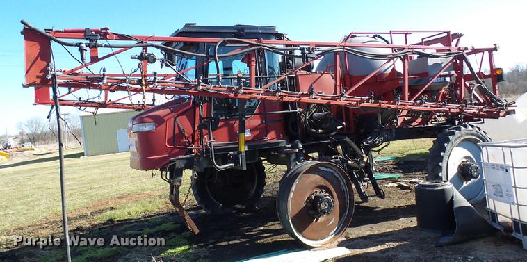 image for item DB2130 2005 Case IH SPX3185 sprayer