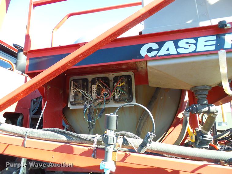 image for item DB2130 2005 Case IH SPX3185 sprayer