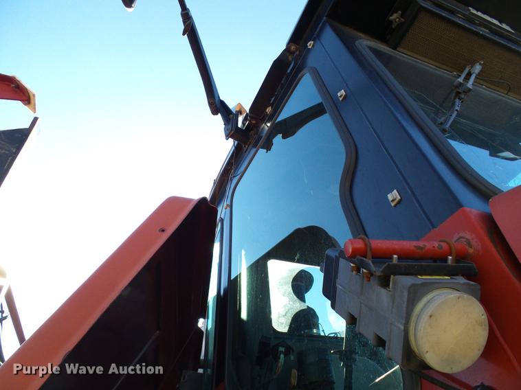 image for item DB2130 2005 Case IH SPX3185 sprayer