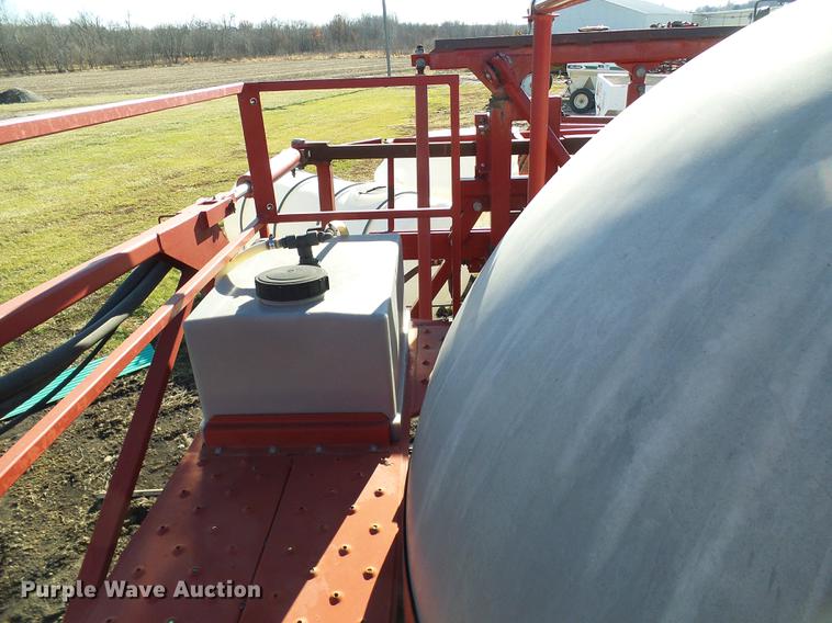 image for item DB2130 2005 Case IH SPX3185 sprayer