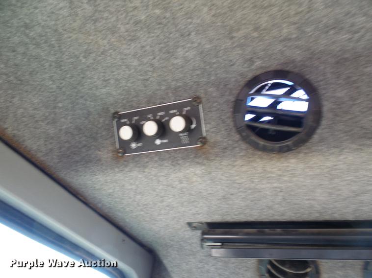 image for item DB2130 2005 Case IH SPX3185 sprayer