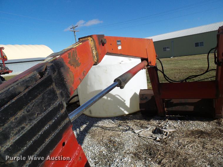 image for item DB2132 International Harvester 2350 loader