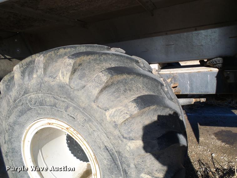 image for item DB2135 2007 International 7400 applicator truck