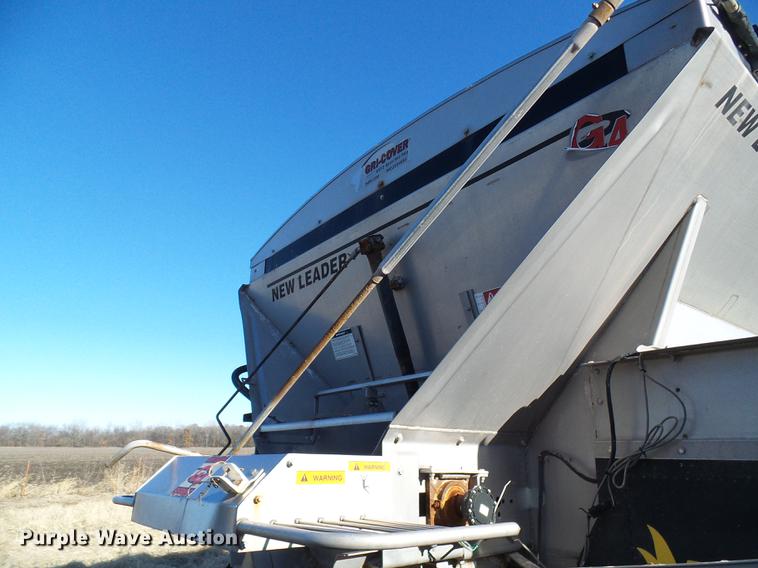 image for item DB2135 2007 International 7400 applicator truck