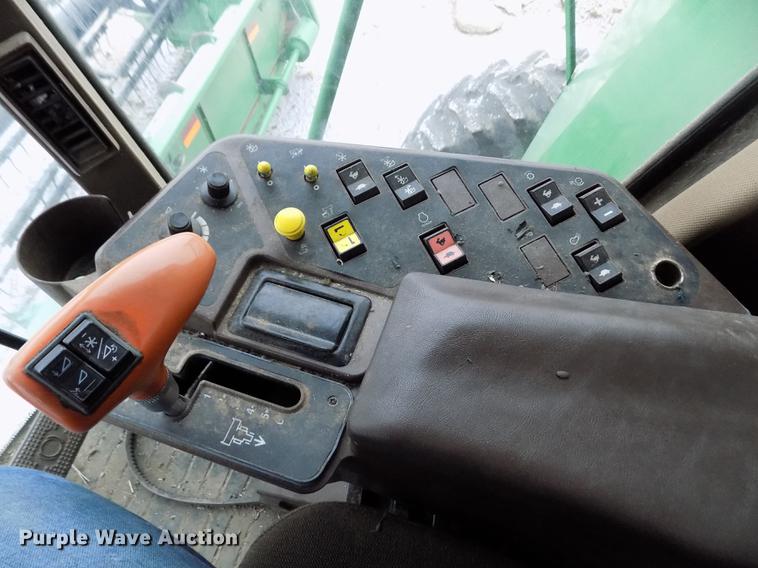 image for item DB9015 1999 John Deere 9610 Maximizer combine
