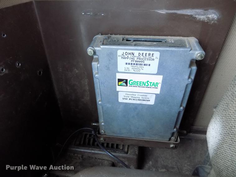 image for item DB9015 1999 John Deere 9610 Maximizer combine