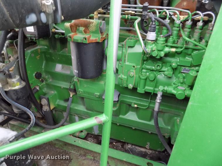 image for item DB9015 1999 John Deere 9610 Maximizer combine