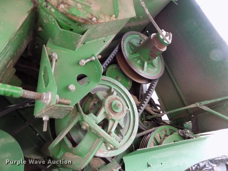 image for item DB9015 1999 John Deere 9610 Maximizer combine