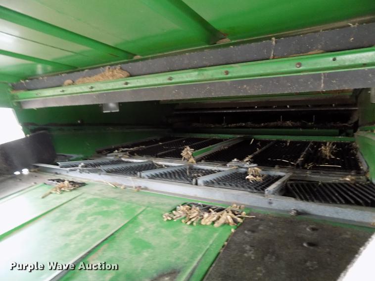 image for item DB9015 1999 John Deere 9610 Maximizer combine