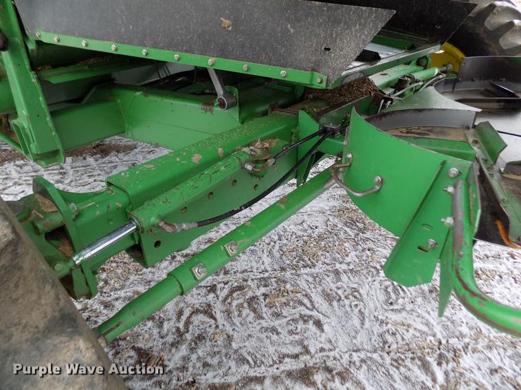 image for item DB9015 1999 John Deere 9610 Maximizer combine