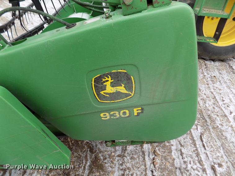 image for item DB9016 2002 John Deere 930F flex head